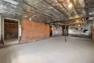 39 E 1st St, Dayton, OH 45402 - Photo 15
