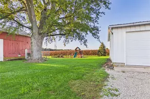 5198 Hartzell Rd, Greenville, OH 45331 - Photo 9
