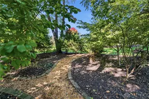 2099 Hedge Gate Blvd, Beavercreek, OH 45431 - Photo 85