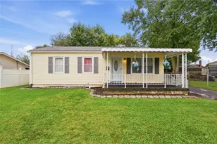 13 Western Dr, West Alexandria, OH 45381 - Photo 1