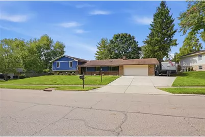 7680 John Elwood Drive, Centerville, OH 45459 - Photo 5