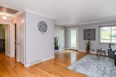 609 E David Road, Kettering, OH 45429 - Photo 17