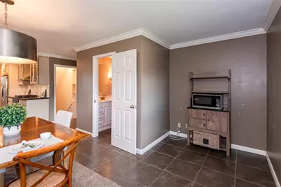 609 E David Road, Kettering, OH 45429 - Photo 15