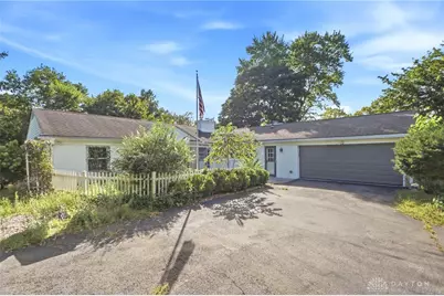 320 Sandhill Road, Fairborn, OH 45324 - Photo 1
