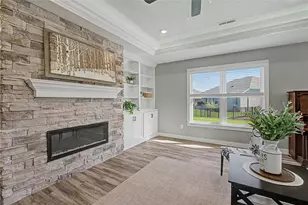 864 W Bentley Cir, Troy, OH 45373 - Photo 7