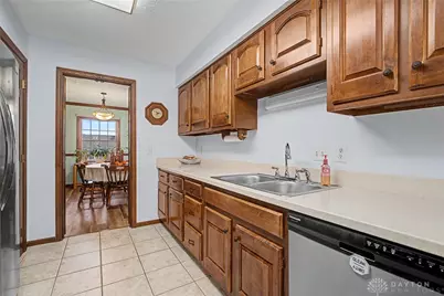 129 W Van Lake Drive, Vandalia, OH 45377 - Photo 15