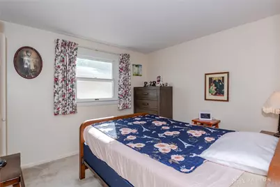 1021 Cottage Court Drive, Fairborn, OH 45324 - Photo 29