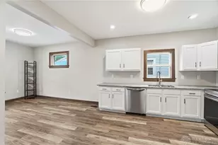 1045 Wyoming St, Dayton, OH 45410 - Photo 17