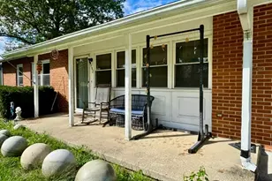 3142 Bell Dr, Fairborn, OH 45324 - Photo 3