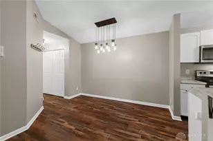 5981 Meadow Creek Dr, Milford, OH 45150 - Photo 5