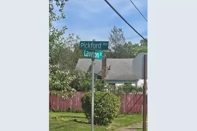 1088 Pickford, Akron, OH 44320 - Photo 1