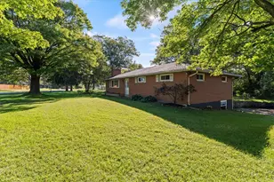 3513 Knollwood Dr, Beavercreek, OH 45432 - Photo 3