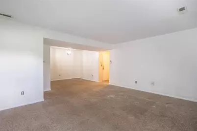 3131 Cloister Lane, Miamisburg, OH 45449 - Photo 3