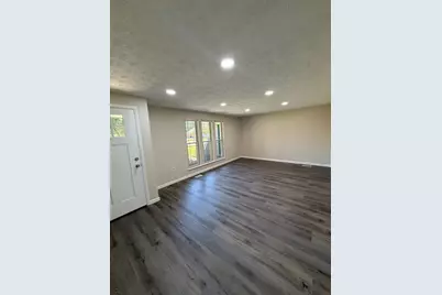 1463 Town Hall Road, Beavercreek, OH 45432 - Photo 9