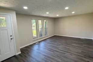 1463 Town Hall Rd, Beavercreek, OH 45432 - Photo 9