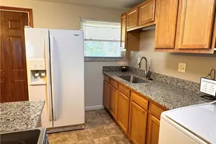 6538 Glen Ivy Dr, Huber Heights, OH 45424 - Photo 13