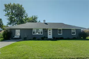 632 Greenhurst Dr, Vandalia, OH 45377 - Photo 1