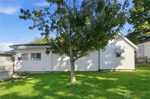 13 N Maple St, Jamestown Vlg, OH 45335 - Photo 7
