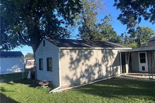 821 Foley Dr, Vandalia, OH 45377 - Photo 3