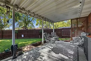 1066 Stonyridge Ave, Troy, OH 45373 - Photo 11