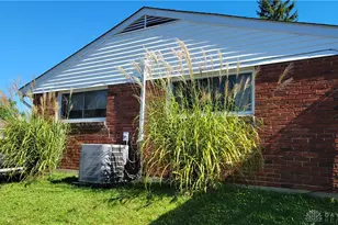 7310 Greydale Dr, Huber Heights, OH 45424 - Photo 7