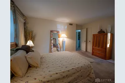 8860 Christygate Lane, Huber Heights, OH 45424 - Photo 13