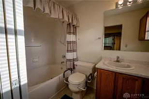 8860 Christygate Ln, Huber Heights, OH 45424 - Photo 15