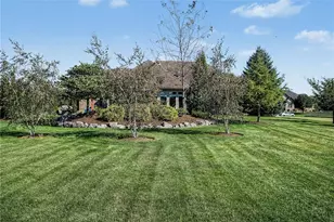 1025 Rosewood Creek Dr, Troy, OH 45373 - Photo 71