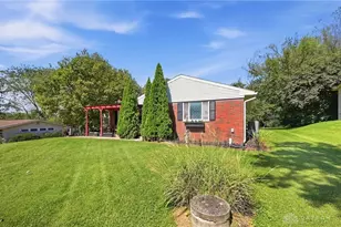 186 Meadow Ln, Springfield, OH 45505 - Photo 7