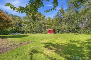 186 Meadow Ln, Springfield, OH 45505 - Photo 41