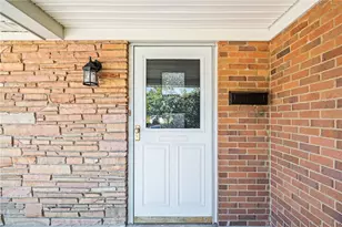 1012 E Stroop Rd, Kettering, OH 45429 - Photo 5