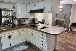 202 Anton Ct, Centerville, OH 45458 - Photo 7