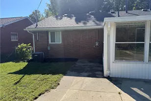 2243 Newgate Ave, Dayton, OH 45420 - Photo 17