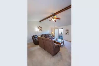 8030 Chipgate Court, Huber Heights, OH 45424 - Photo 9