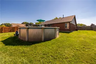 8030 Chipgate Ct, Huber Heights, OH 45424 - Photo 35