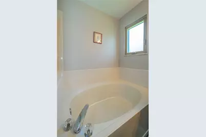 8030 Chipgate Court, Huber Heights, OH 45424 - Photo 19