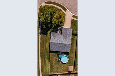 8030 Chipgate Court, Huber Heights, OH 45424 - Photo 3
