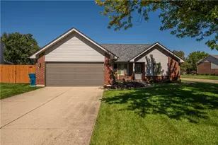 8030 Chipgate Ct, Huber Heights, OH 45424 - Photo 1