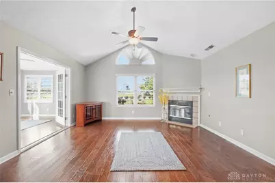 124 Villa Pointe Dr Drive, Springboro, OH 45066 - Photo 11