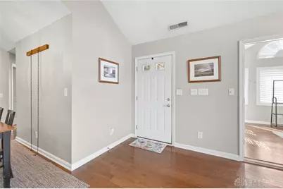 124 Villa Pointe Dr Drive, Springboro, OH 45066 - Photo 9