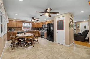 4143 Middle Urbana Rd, Springfield, OH 45503 - Photo 7