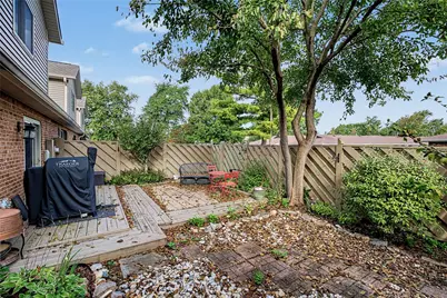 755 Hidden Circle, Washington Twp, OH 45458 - Photo 31