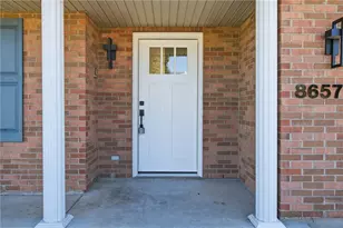 8657 Plum Creek Ct, Franklin Twp, OH 45005 - Photo 5