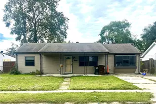 38 Regina Dr, Fairborn, OH 45324 - Photo 1