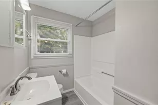 5254 Ferngrove Dr, Riverside, OH 45432 - Photo 15