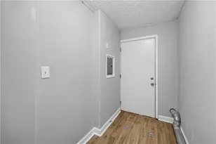 5254 Ferngrove Dr, Riverside, OH 45432 - Photo 13