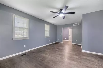 7815 Millerton Drive, Centerville, OH 45459 - Photo 5