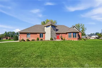 1576 Meadowlands Drive, Fairborn, OH 45324 - Photo 1