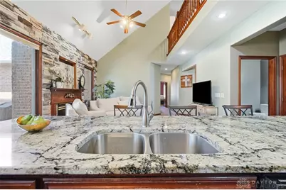 1576 Meadowlands Drive, Fairborn, OH 45324 - Photo 17