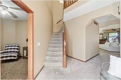 1576 Meadowlands Drive, Fairborn, OH 45324 - Photo 5